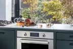 Электрический встраиваемый духовой шкаф Bertazzoni с пиролизом, функцией пара Total steam и полностью сенсорным дисплеем (TFT), 60 см, нержавеющая сталь