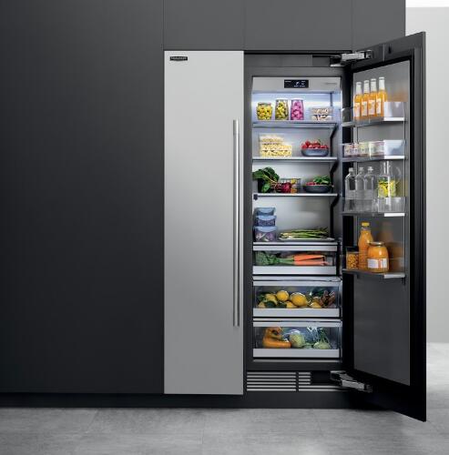 Встраиваемый холодильник Signature Kitchen Suite SKSCR2411P