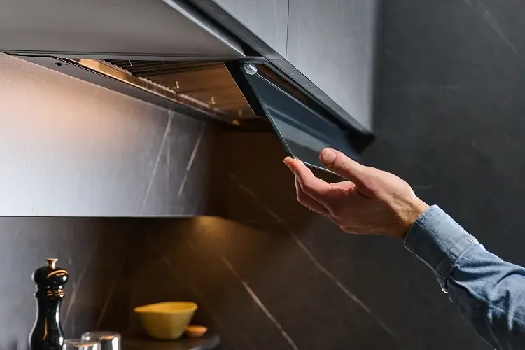 Встраиваемая вытяжка FALMEC VIRGOLA TOUCH BLACK 1200 мм Сенсорное управление