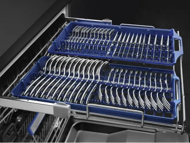 Встраиваемая посудомоечная машина Smeg STL342CSL
