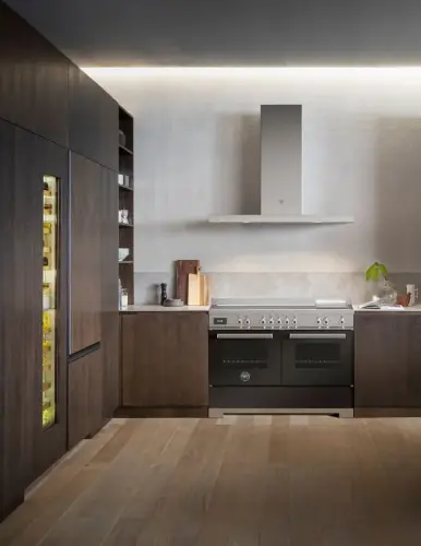Настенная вытяжка из нержавеющей стали Bertazzoni Professional, 120 см