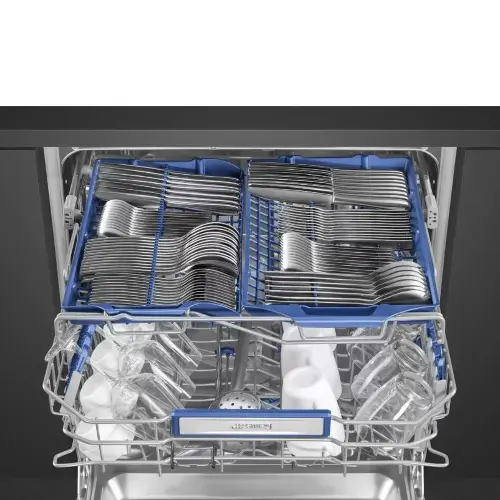 Встраиваемая посудомоечная машина Smeg STL323BQLH