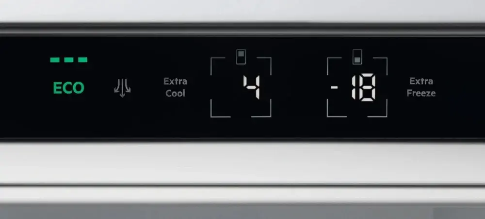 Встраиваемые холодильники ELECTROLUX E7TNGE18S