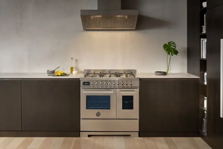 Варочный центр Bertazzoni, 6 газовых конфорок, два многофункциональных электрических шкафа, 90 см, нержавеющая сталь