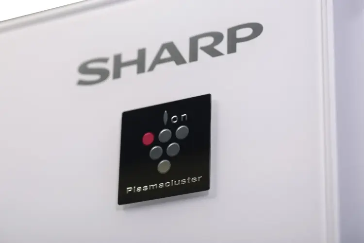 Холодильник Sharp SJGX98PWH