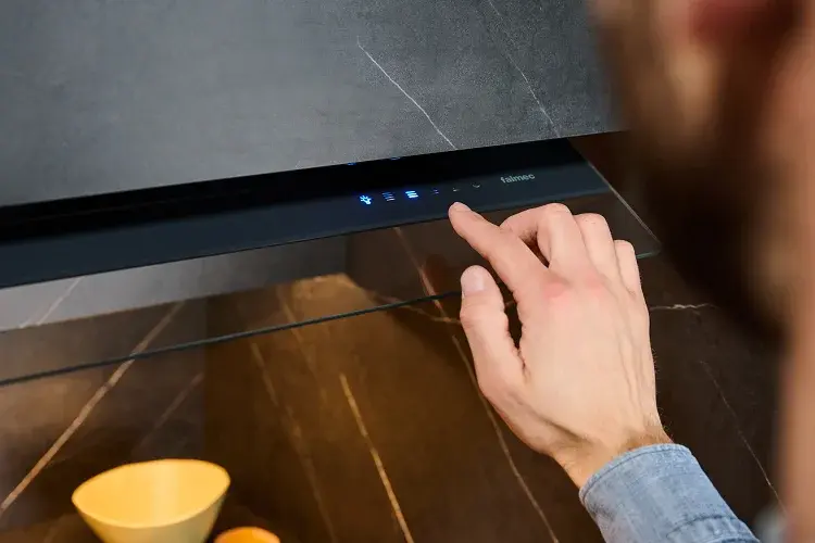 Встраиваемая вытяжка FALMEC VIRGOLA TOUCH BLACK 90 900 мм Сенсорное управление
